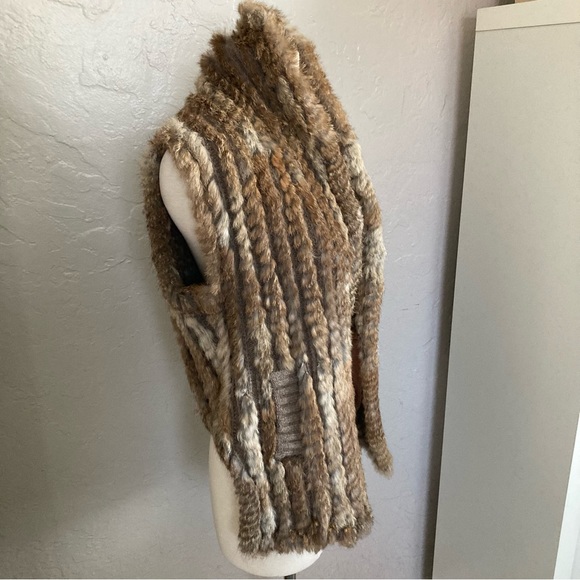 AUTHENTIC Marc by Marc Jacobs rabbit-fur vest (OS) - Picture 3 of 8